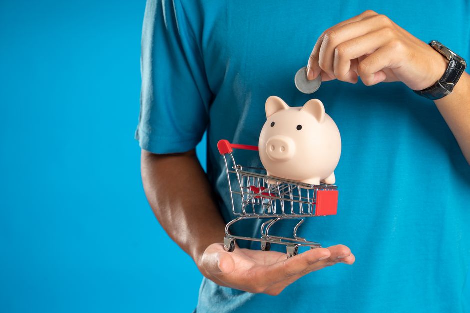 Concept of savings and investment with a piggy bank in a sho